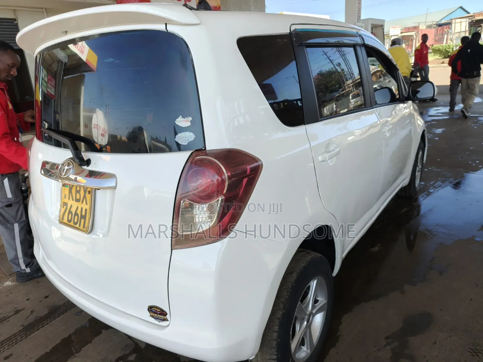 Toyota Ractis 1.5 FWD 2006 White