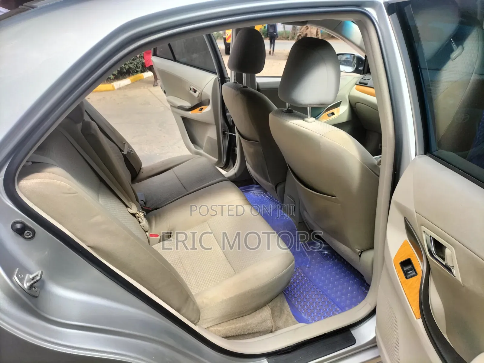 Toyota Premio 2010 Silver