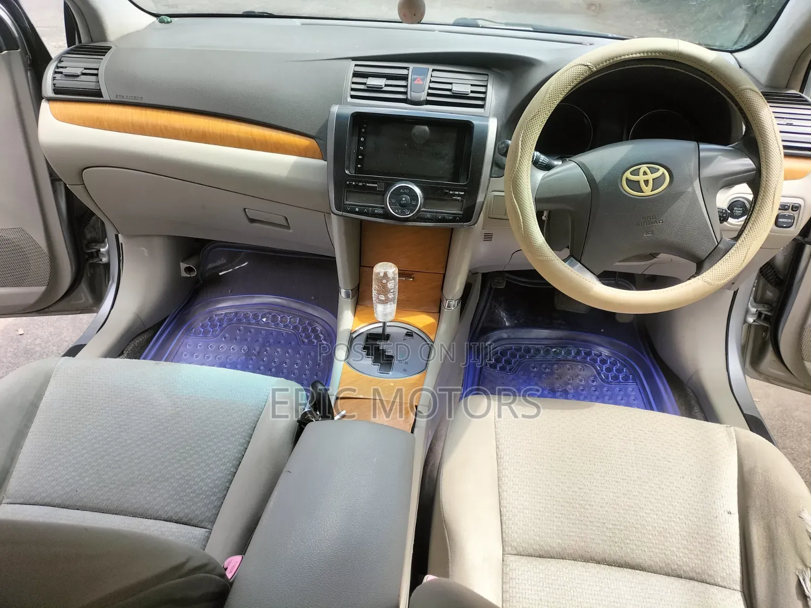 Toyota Premio 2010 Silver