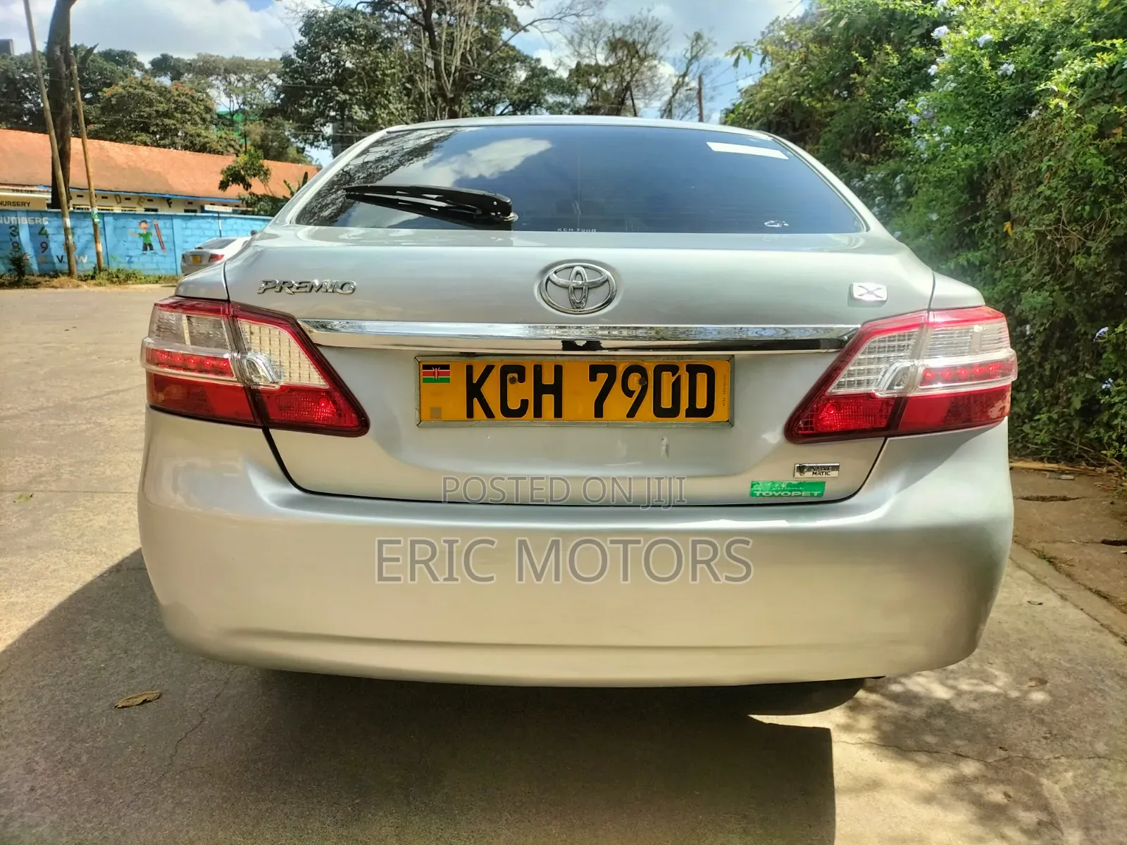 Toyota Premio 2010 Silver