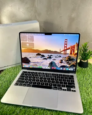 Laptop Apple MacBook Air 2024 M3 8GB Apple M3 SSD 256GB