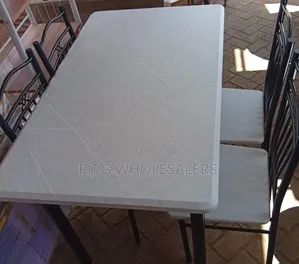 Executive 4 Sitter Dinning Table @