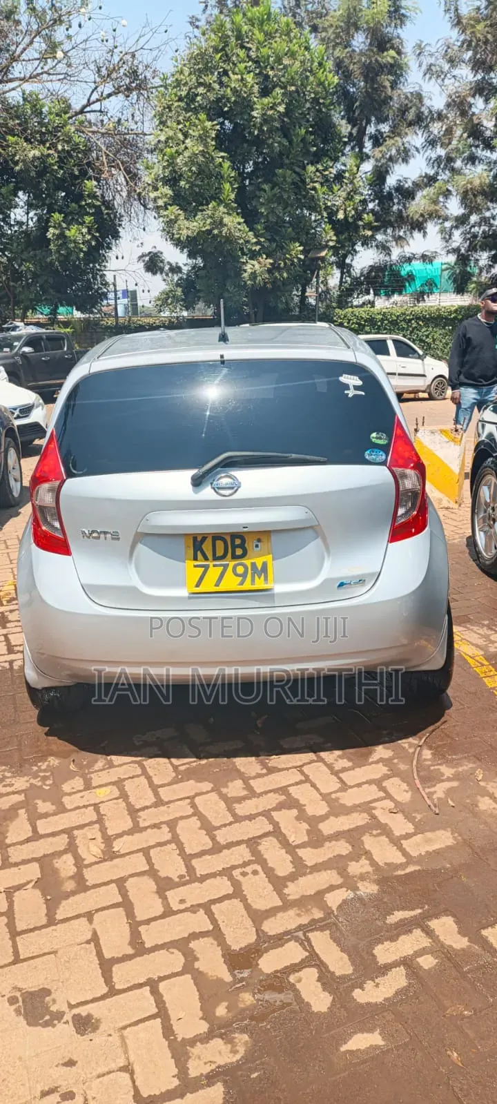 Nissan Note 1.2 Petrol 2012 Silver