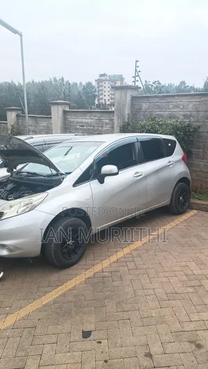 Nissan Note 1.2 Petrol 2012 Silver
