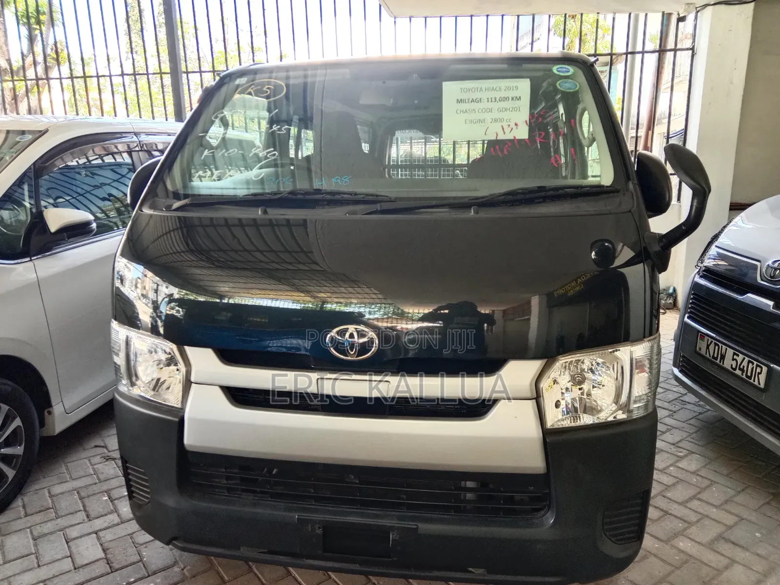 Toyota HiAce 2019 Black