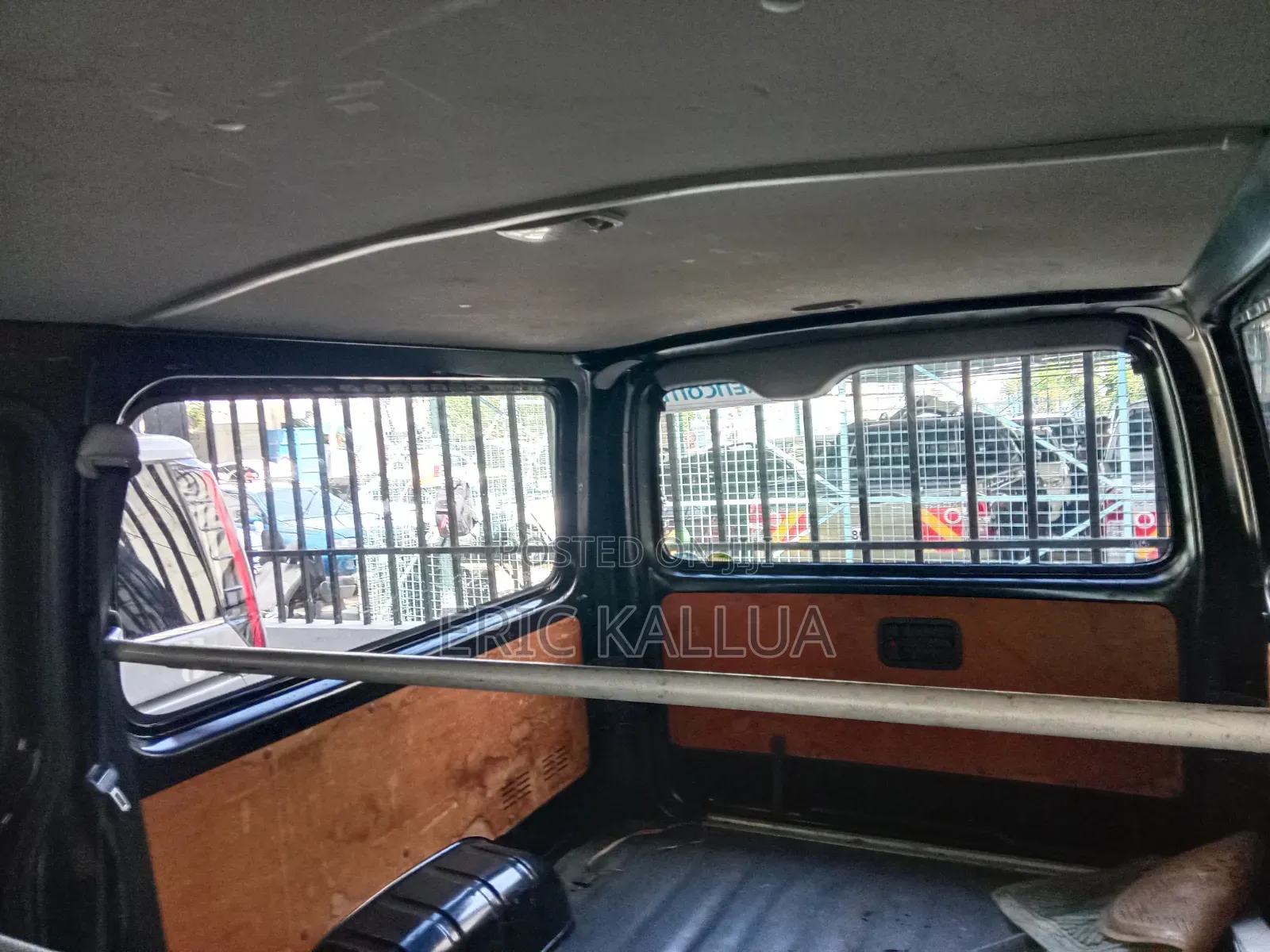 Toyota HiAce 2019 Black