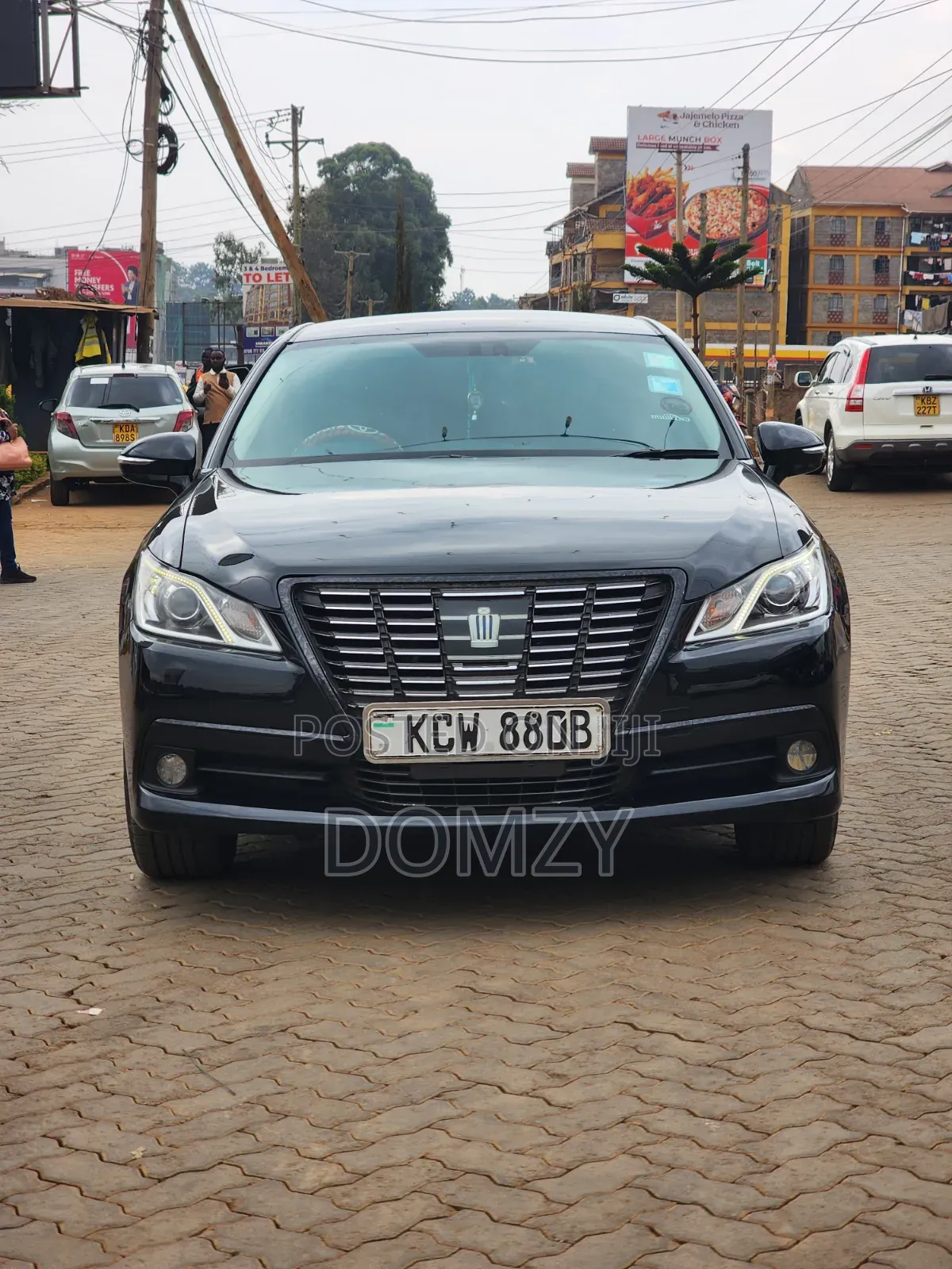 Toyota Crown 2014 Black