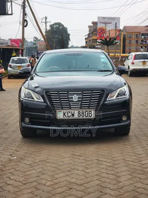 Toyota Crown 2014 Black