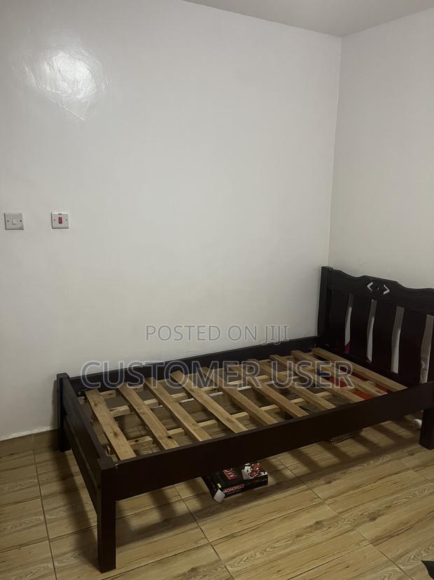Handmade Bed - thumbnail 3