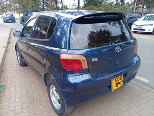 Toyota Vitz 2001 Blue