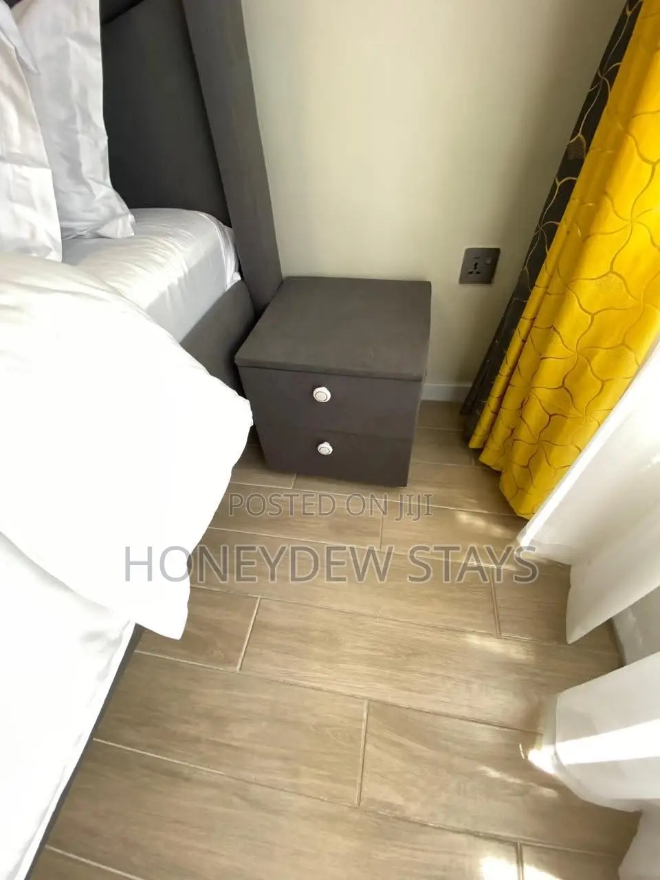 Furnished 2BR Apartment Near Gateway Mall