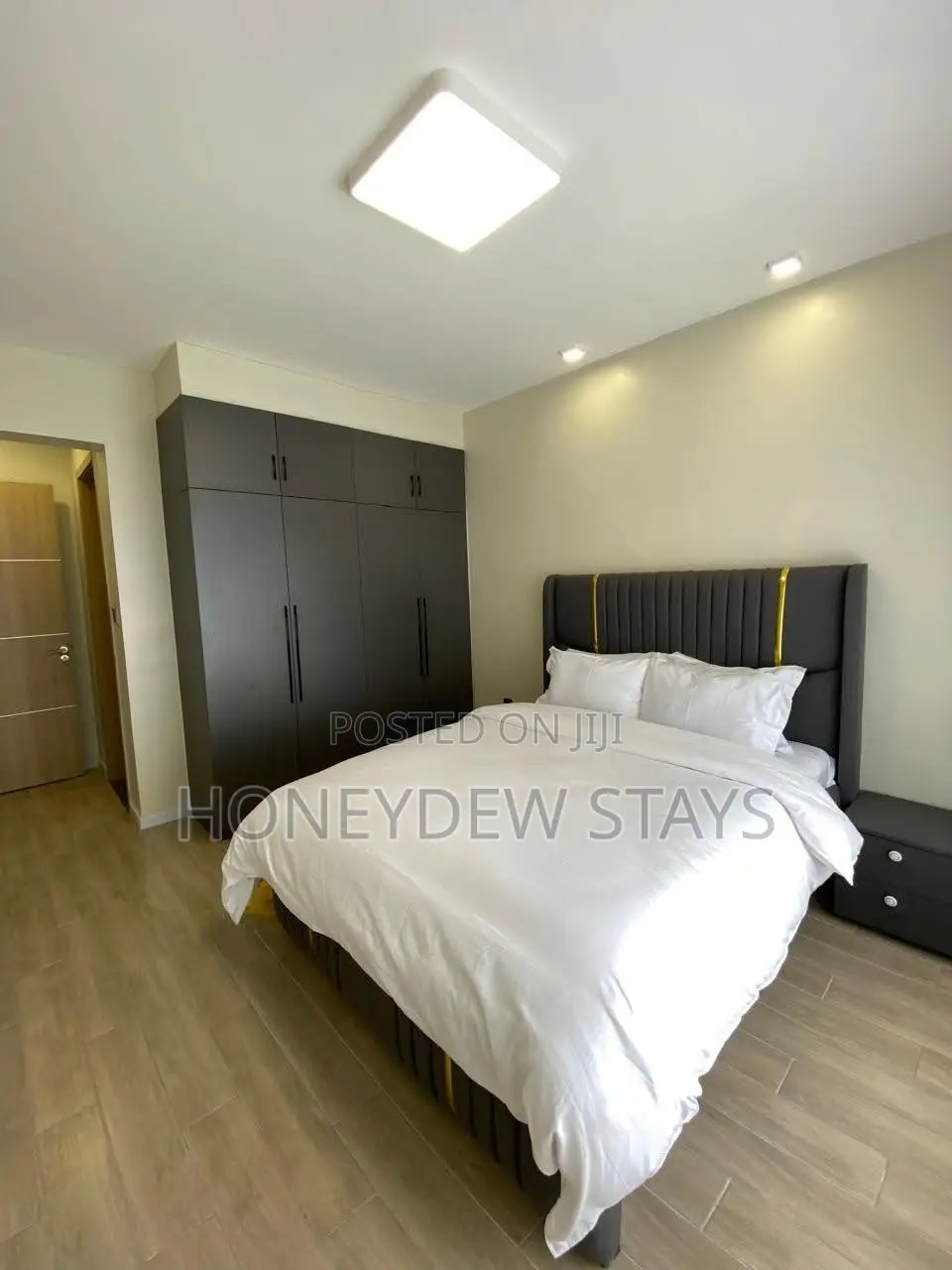Furnished 2BR Apartment Near Gateway Mall