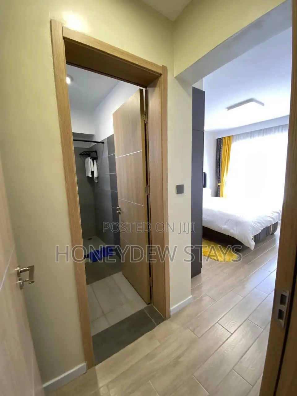 Furnished 2BR Apartment Near Gateway Mall