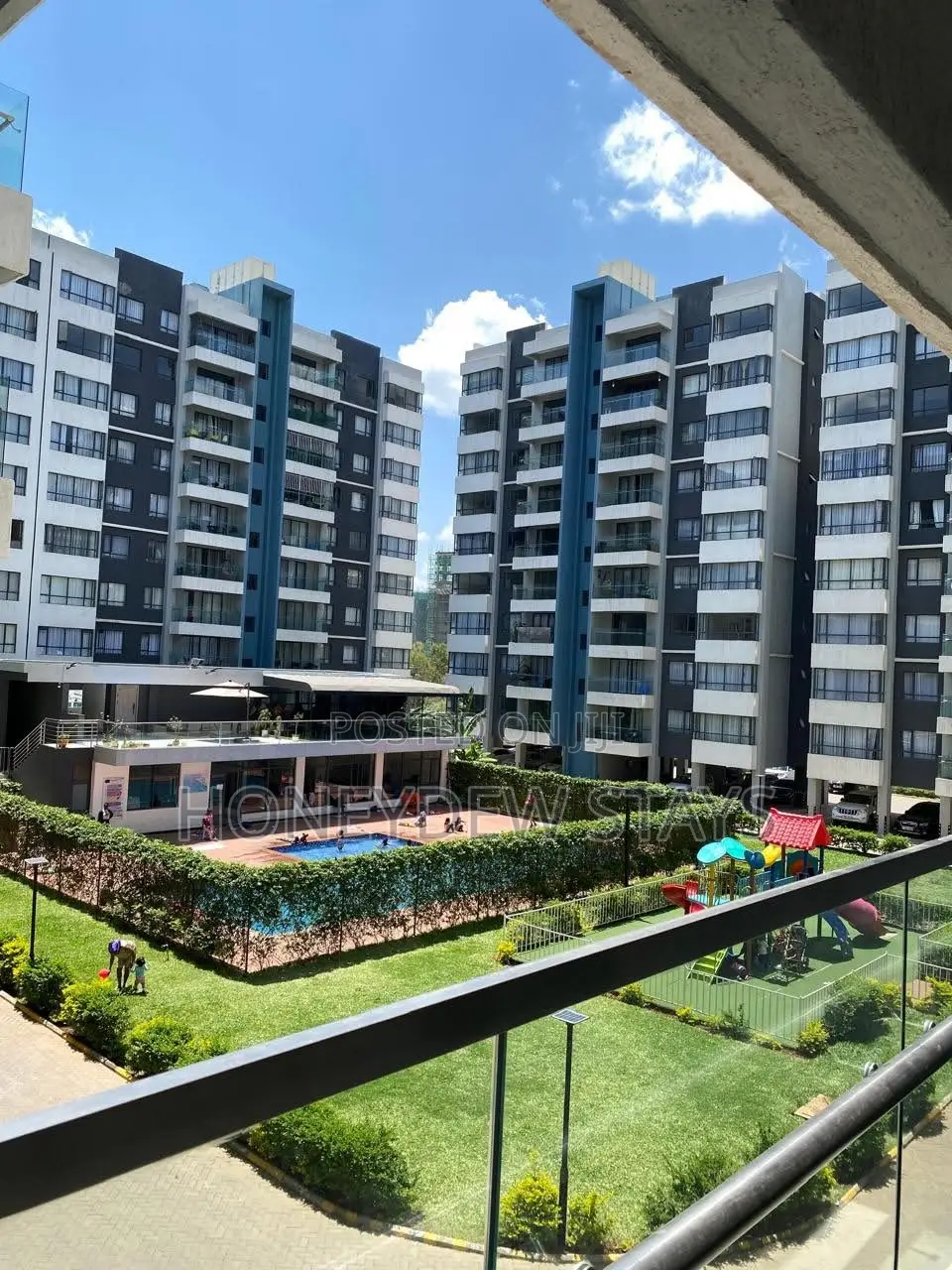 Furnished 2BR Apartment Near Gateway Mall