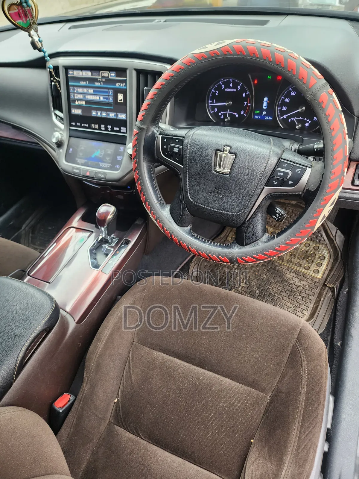 Toyota Crown 2014 Black