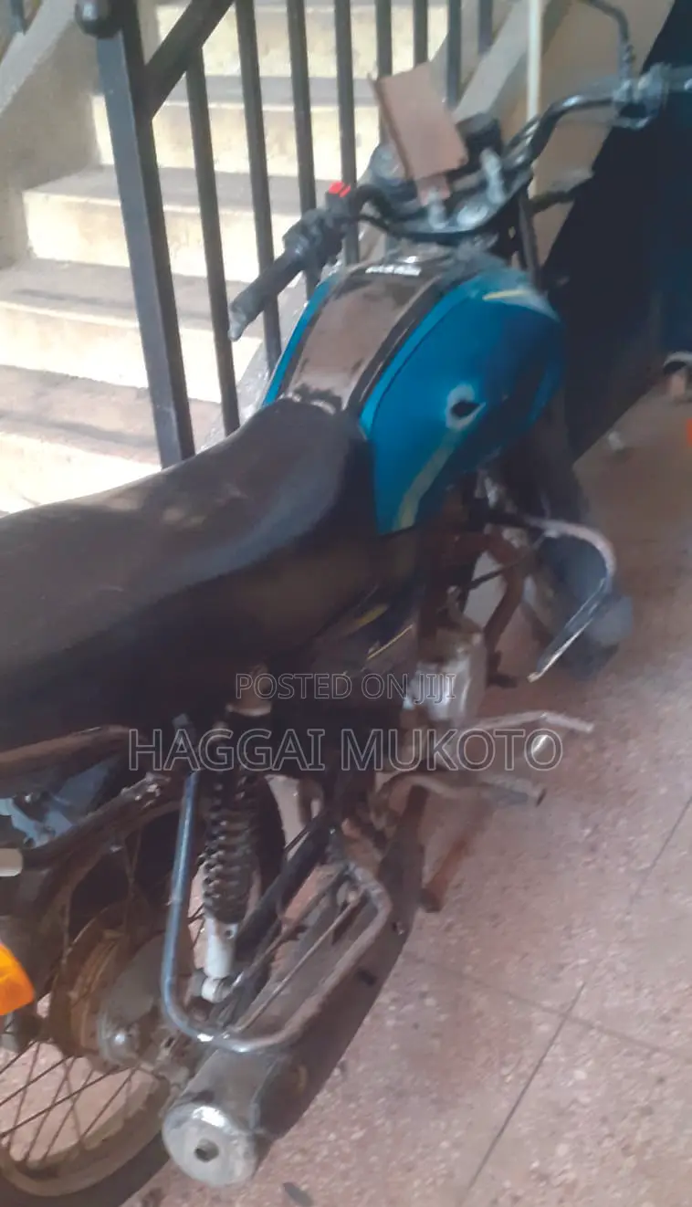 Yamaha 2018 Blue