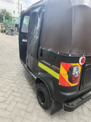 TVS 2020 Black
