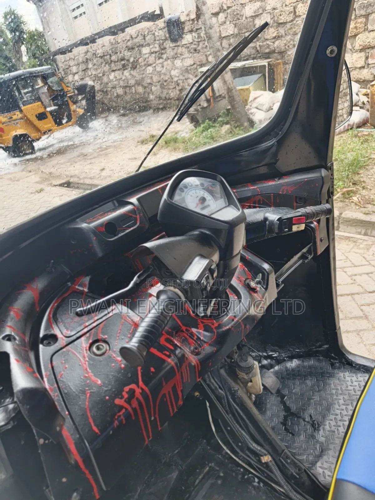 TVS 2020 Black