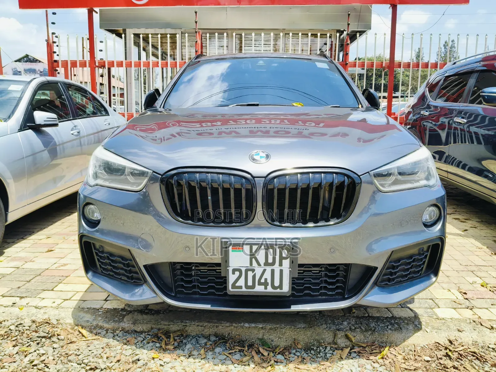 BMW X1 xDrive28i AWD 2016 Gray