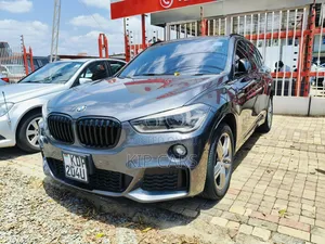 BMW X1 xDrive28i AWD 2016 Gray