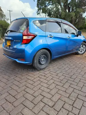 Nissan Note 2018 Blue