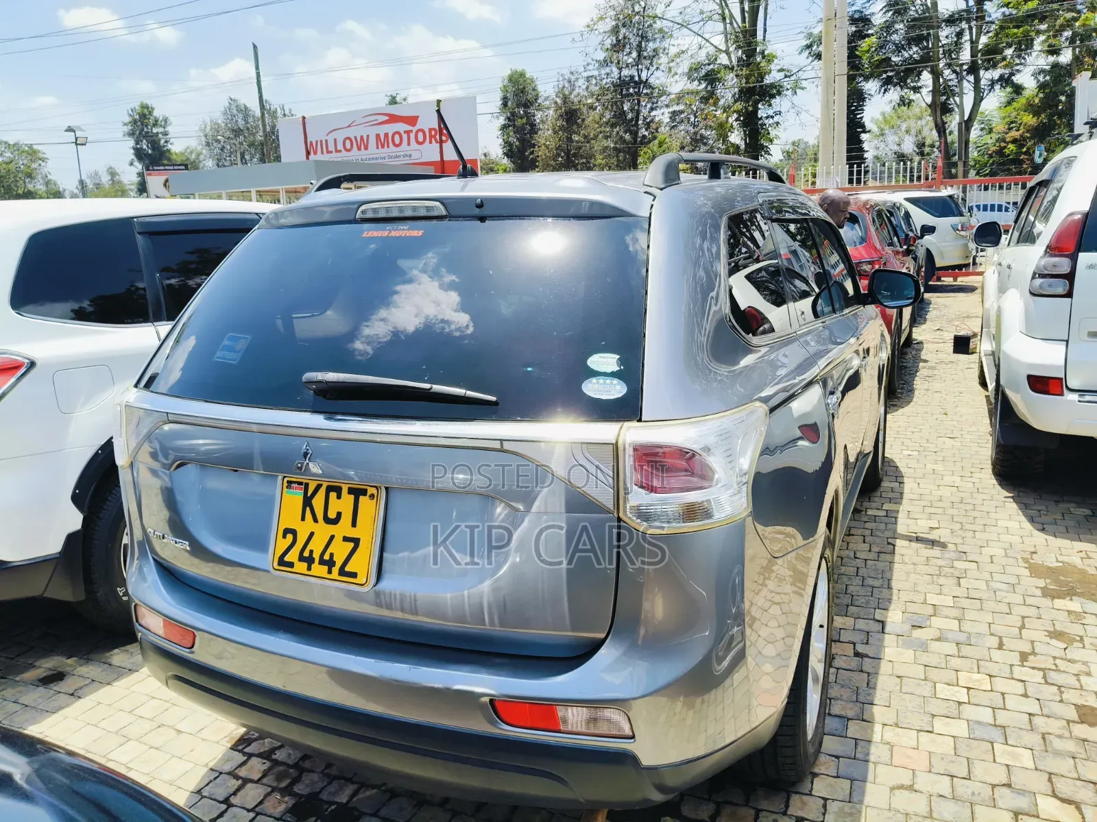 Mitsubishi Outlander 2012 Gray