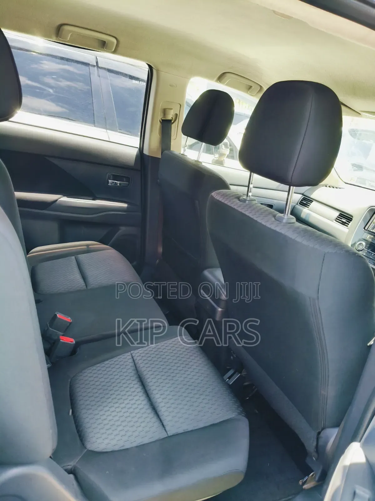 Mitsubishi Outlander 2012 Gray