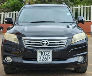 Toyota Vanguard 2013 Black