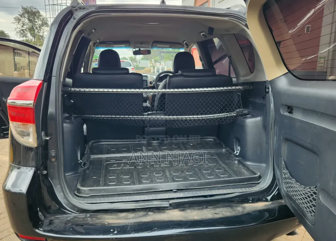 Toyota Vanguard 2013 Black