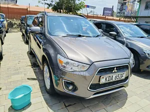 Mitsubishi Outlander 2013 Gray