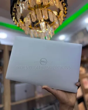 Laptop Dell XPS 15-9570 16GB Intel Core i7 SSD 512GB
