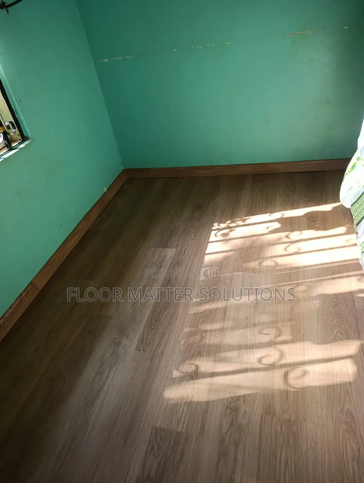 5mm SPC Flooring (Honey Glow)