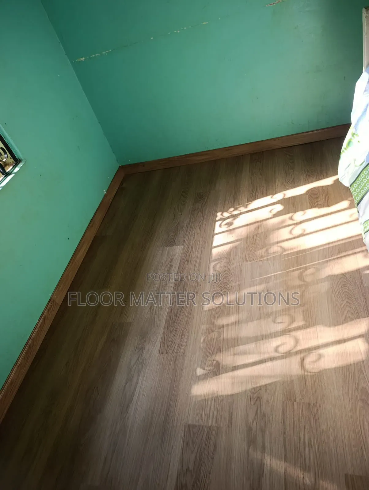 5mm SPC Flooring (Honey Glow)