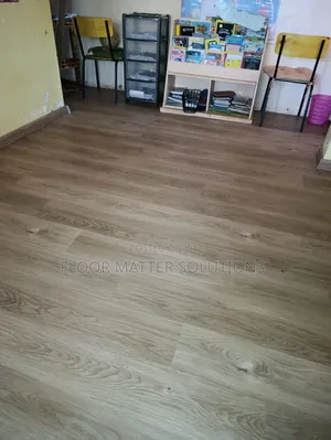 5mm SPC Flooring (Honey Glow)