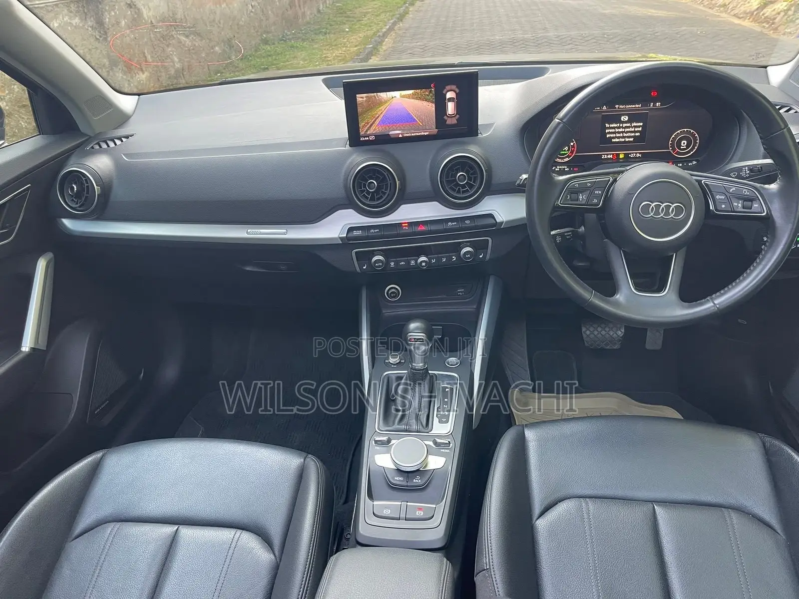 Audi Q2 2019 Gray