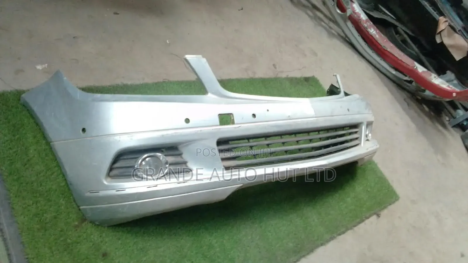 Mercedes C-Class W204 BUMPER FRONT 2007