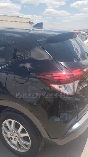 Honda Vezel 1.5 4WD 2017 Black