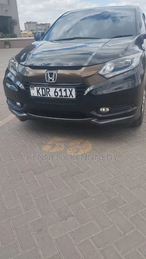 Honda Vezel 1.5 4WD 2017 Black
