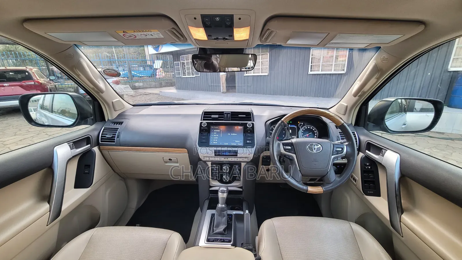 Toyota Land Cruiser Prado 2018 Silver