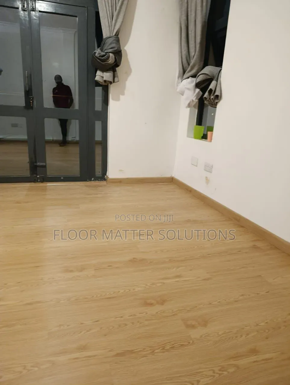 5mm SPC Flooring (Golden Marple)