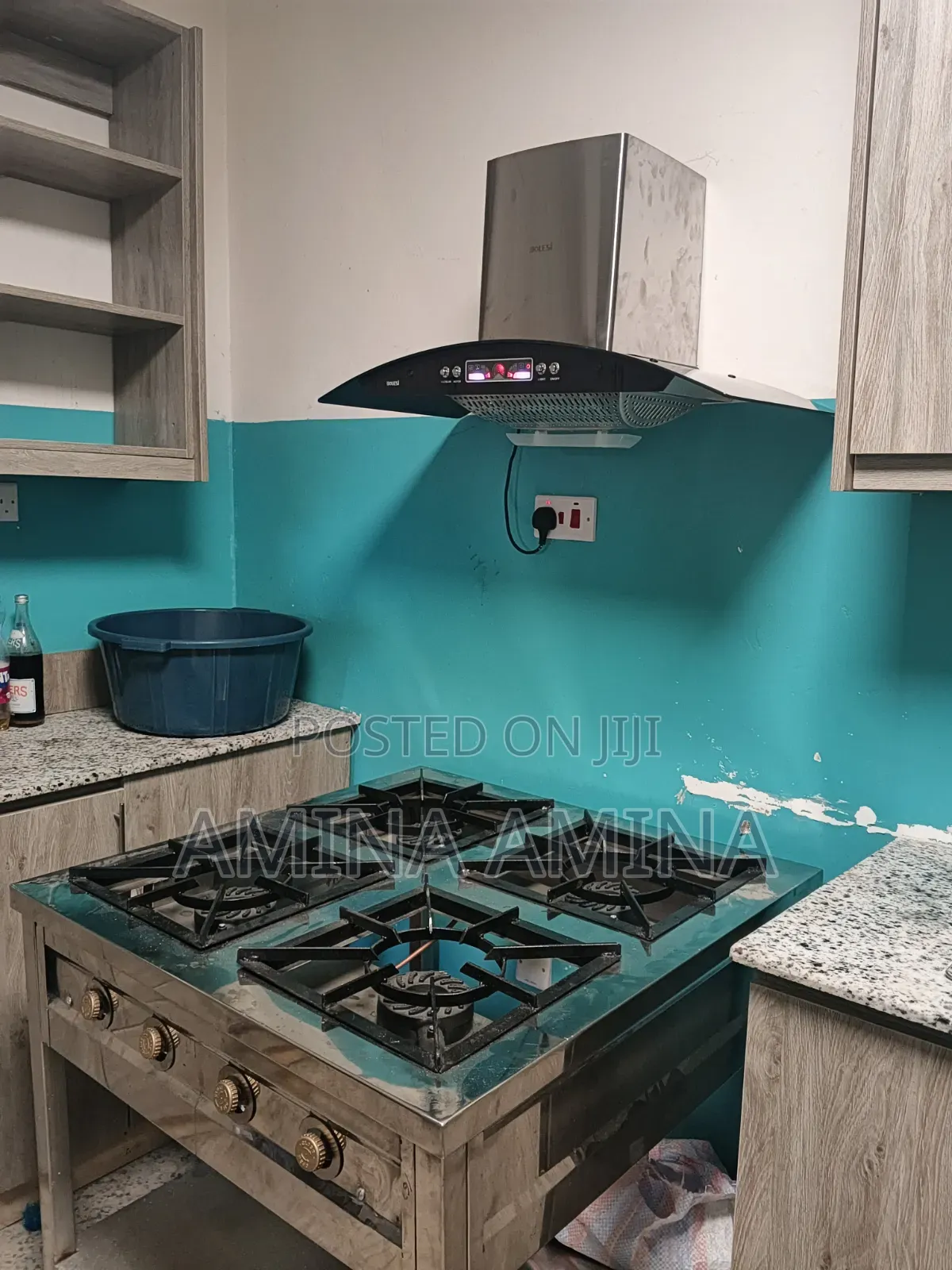 Wall Mounted Bolesi Hood With Chimney 90cm