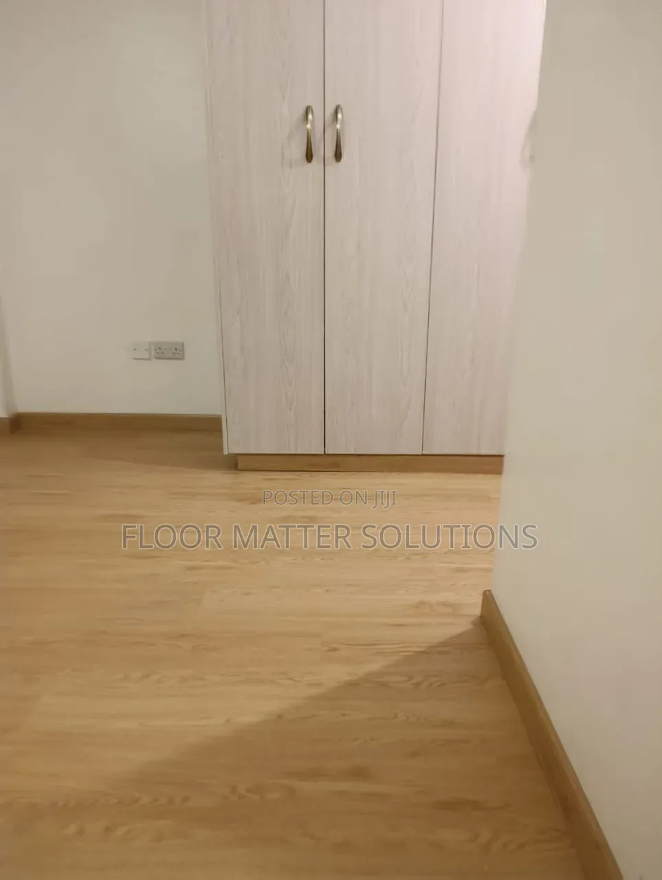 5mm SPC Flooring (Golden Marple)