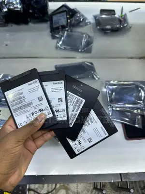 Sandisk 256gb 2.5 SSD