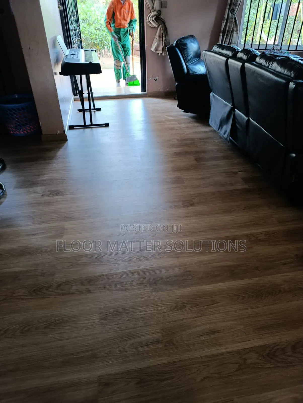 5mm SPC Flooring (Honey Glow)