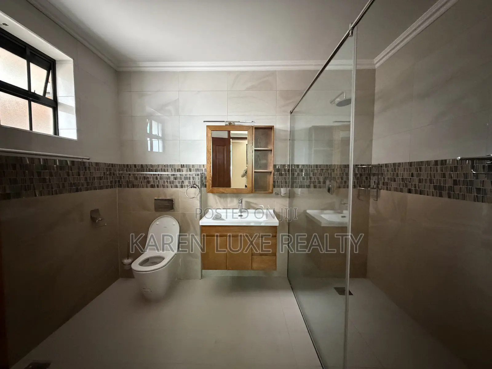 3bdrm Bungalow in Karen for rent