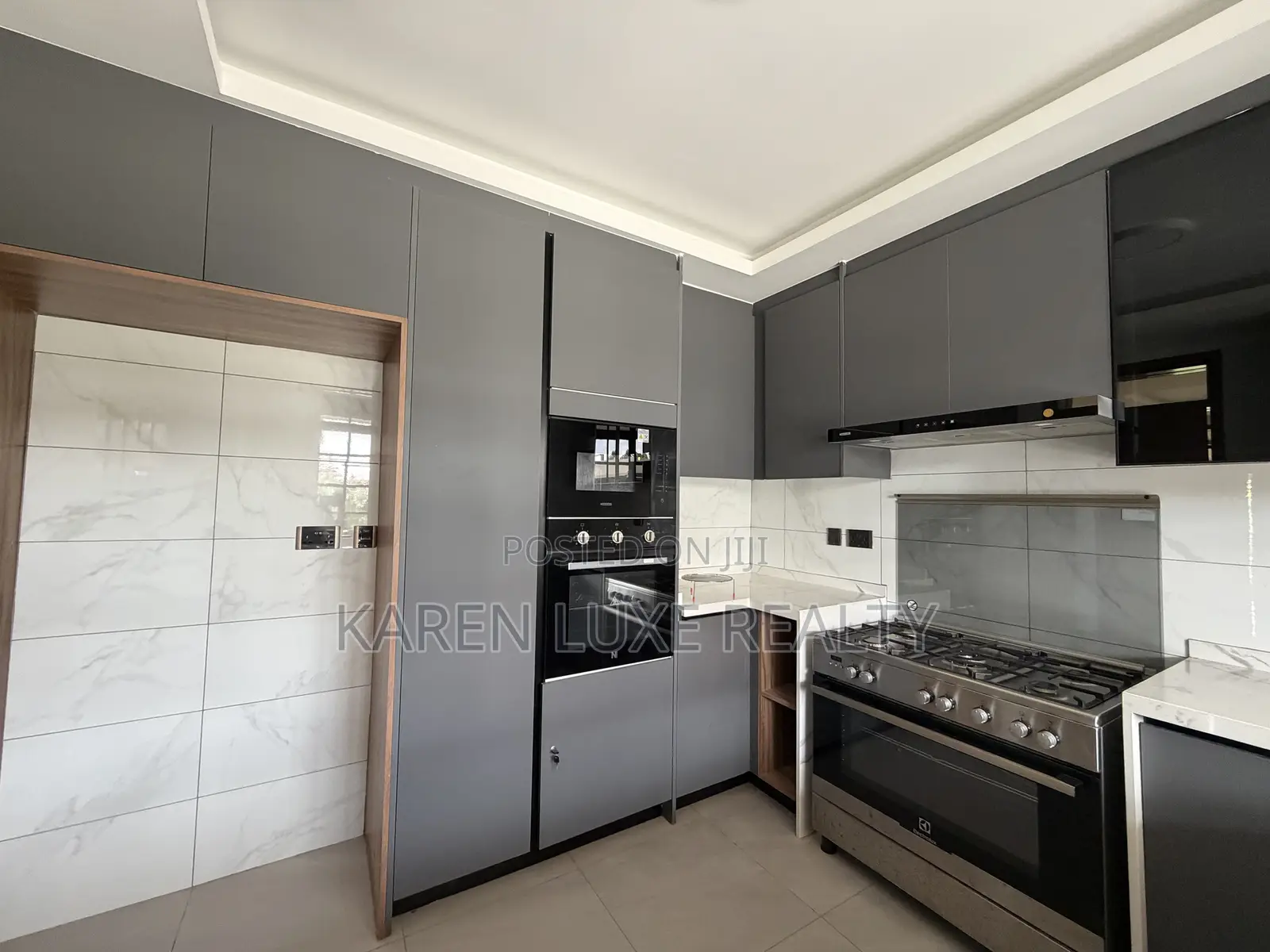 3bdrm Bungalow in Karen for rent