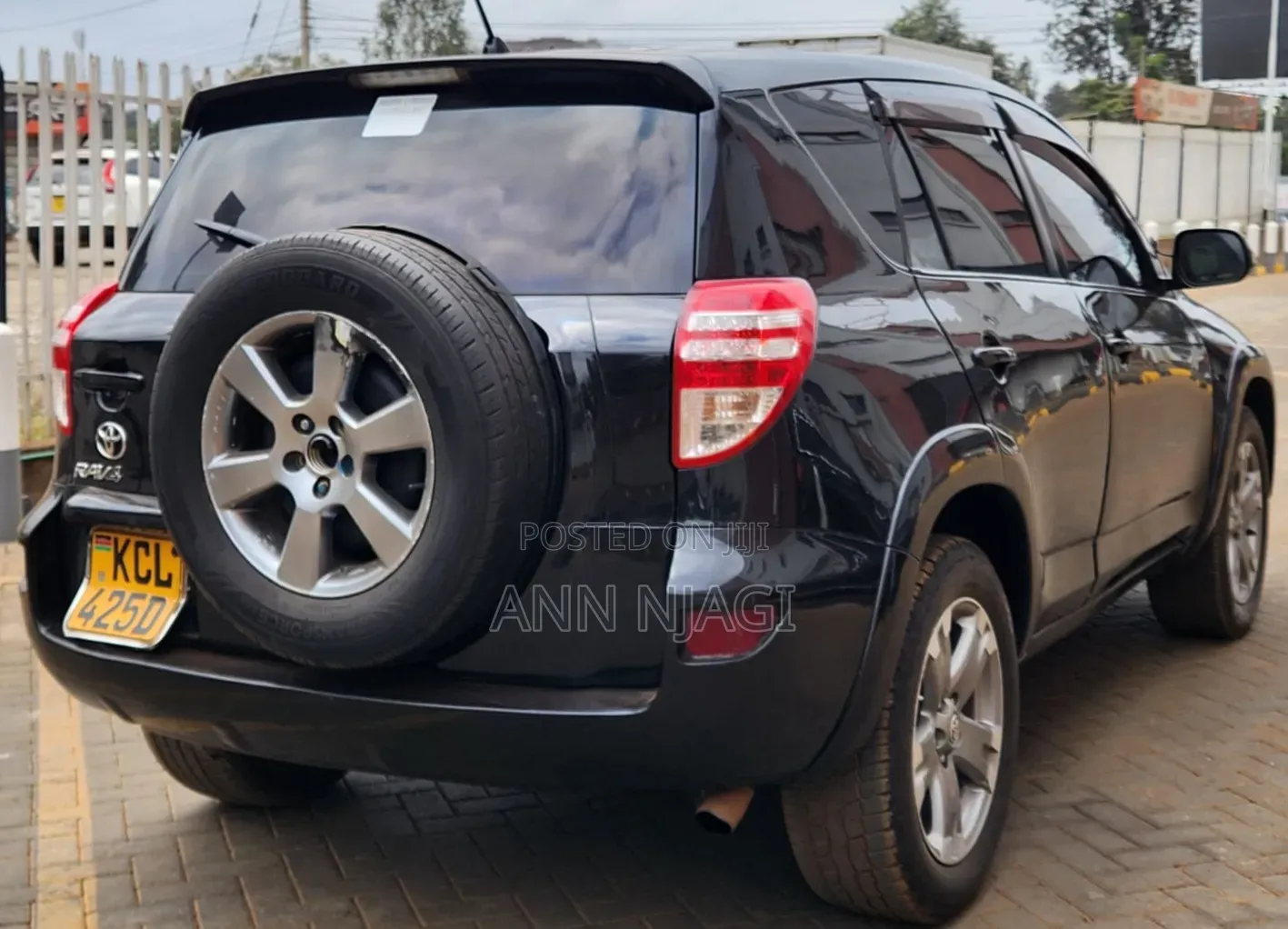Toyota RAV4 2.5 2010 Black
