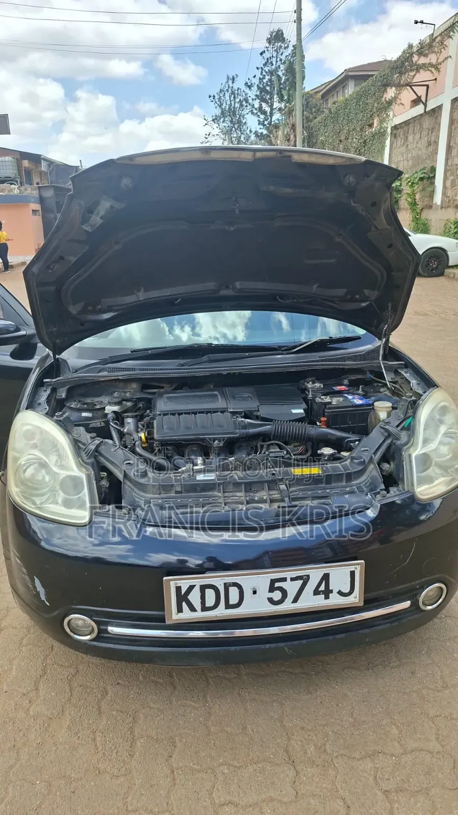 Mazda Verisa 2013 Black