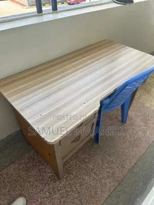 Straight Study Table With Free Plastic Seat