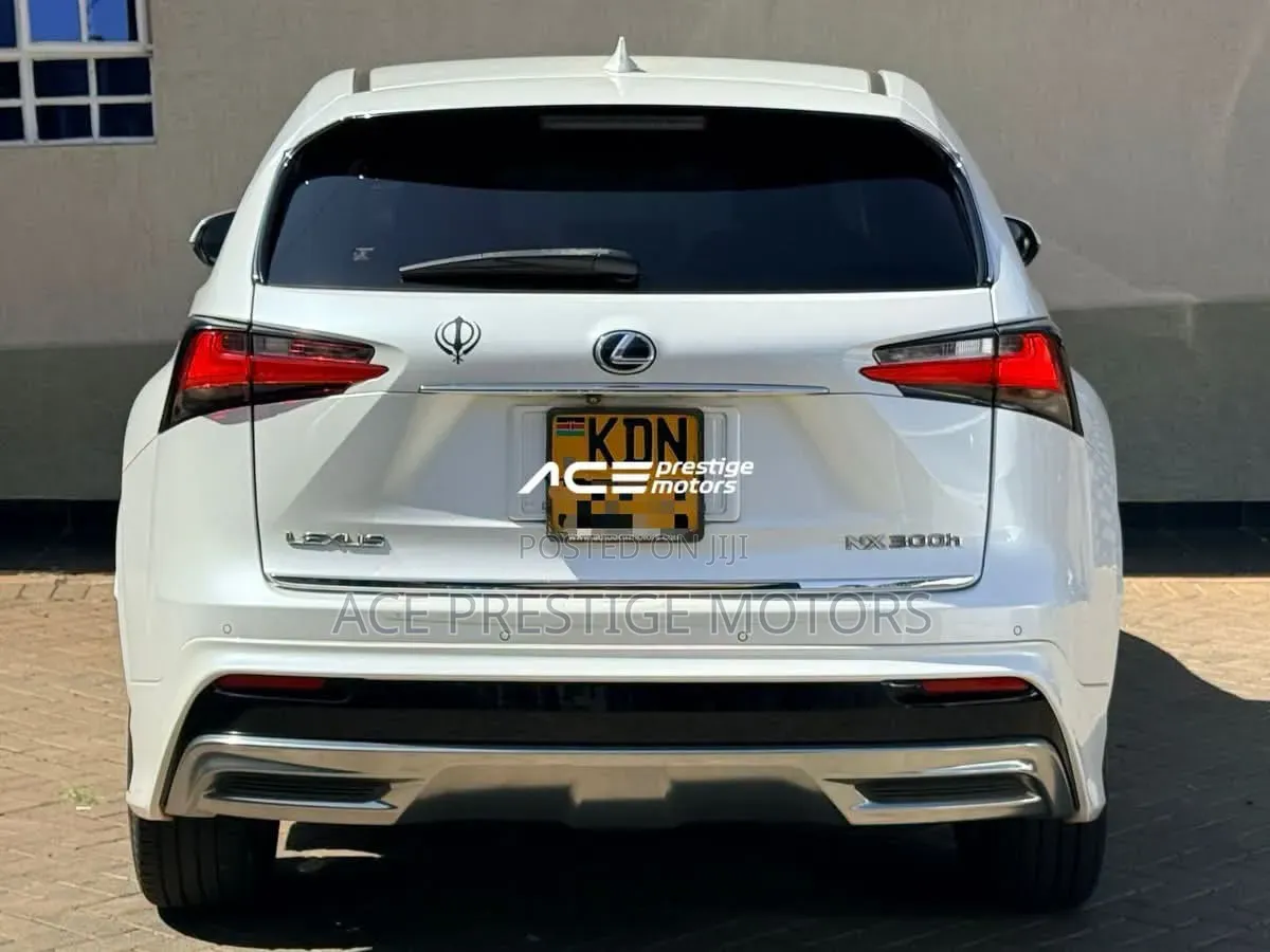 Lexus NX 2015 White